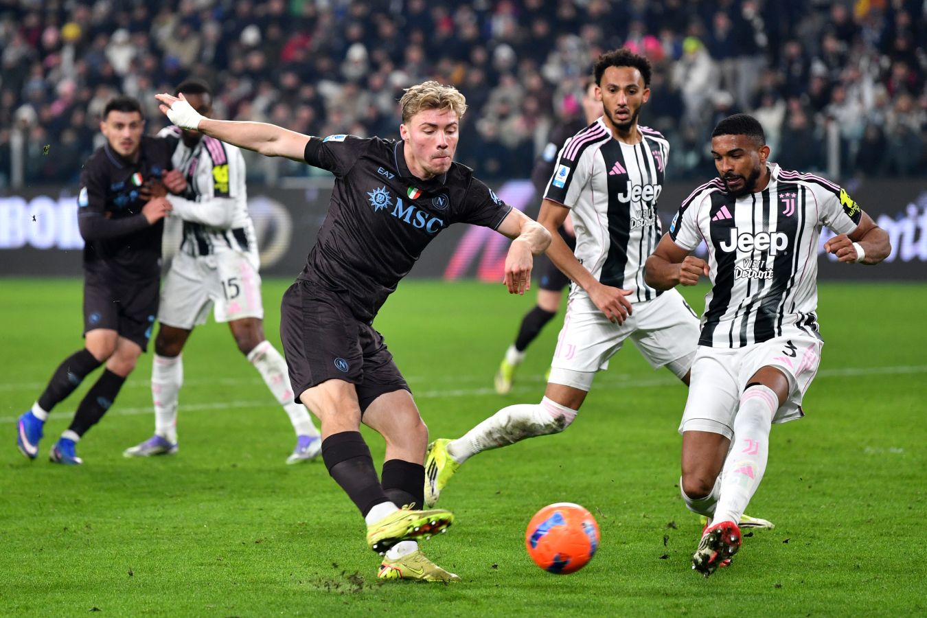 Juventus razbio Napoli u 22. kolu Serije A; Roma i Milan remizirali